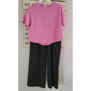 Velocity Pink & Black   Short Sleeve  with 2 Piece‎ Set Girls Size Medium NEW